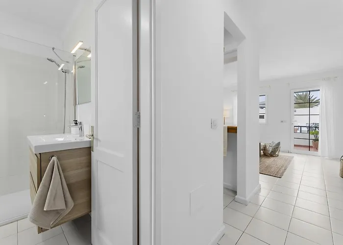 Gara Puerto Del Carmen Apartment *